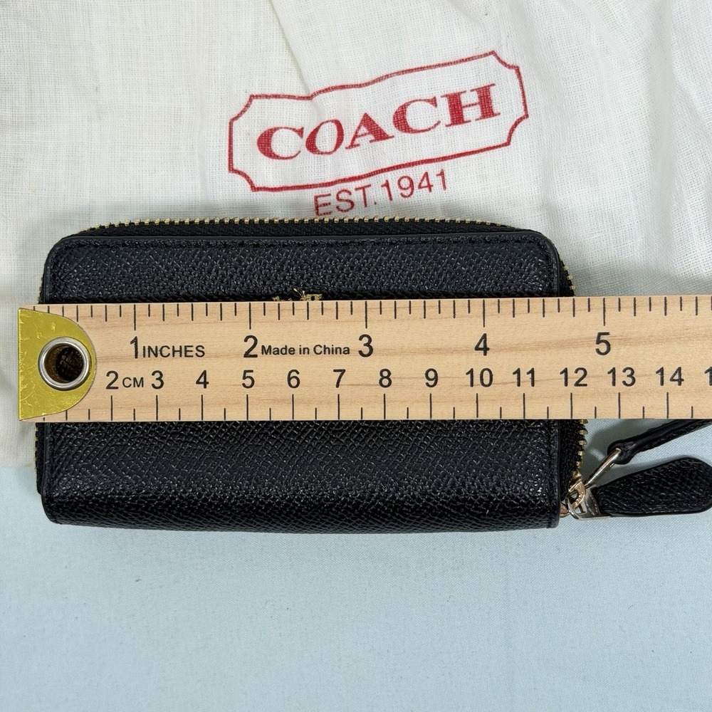 COACH New York Small Wallet Zippy Coin Case Black Crossgrain Leather Gold Tone - Picture 2 of 9